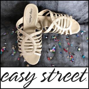 WOMENS EAST STREET WEDGE SLIP-ON SLIDES